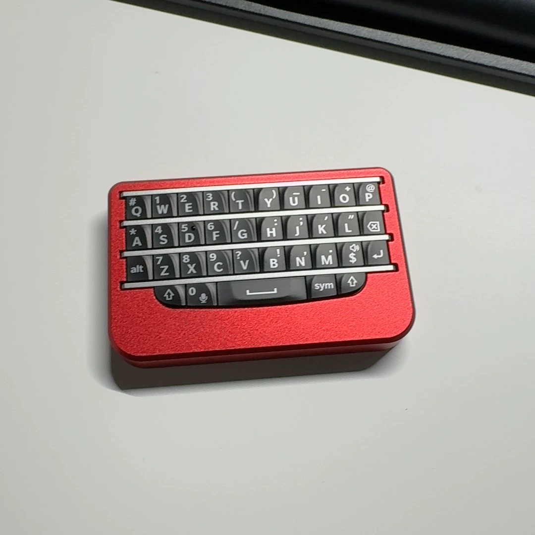 BBQ10KBD Mini Berry Keyboard photo review