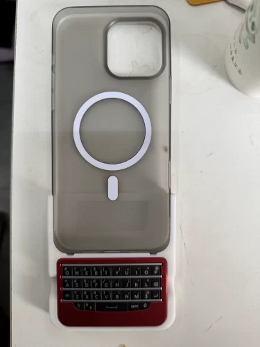 Click to view full screen BBQ10KBD Mini Berry Keyboard photo review