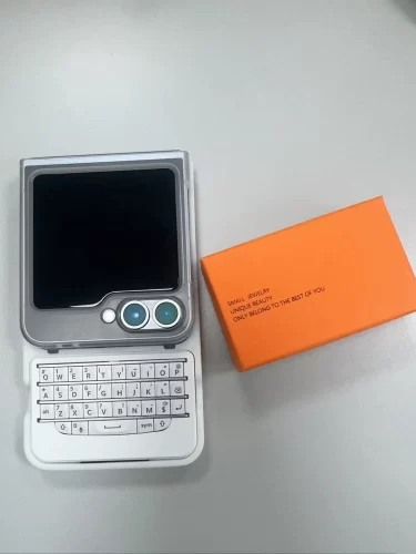 BBQ10KBD Mini Berry Keyboard photo review