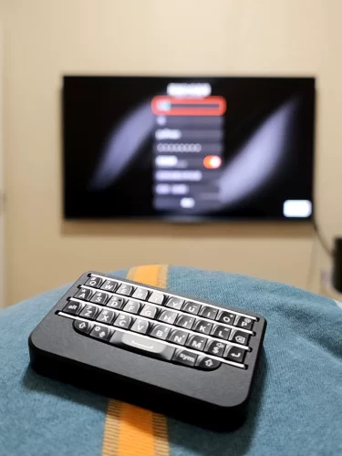 BBQ10KBD Mini Berry Keyboard photo review