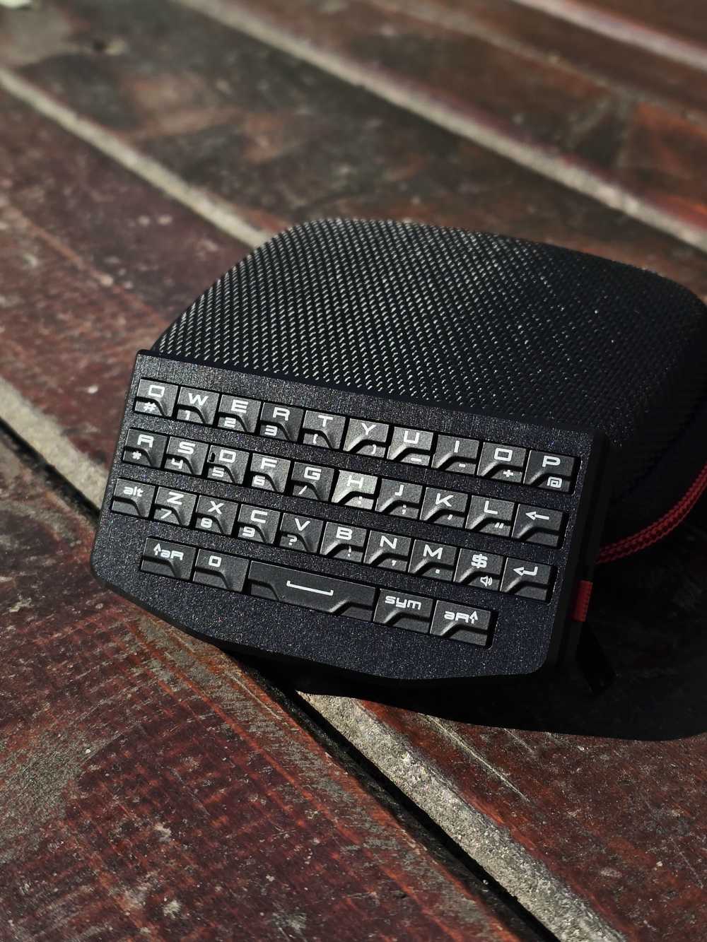 BBP9981KBD Lite Mini Black Berry Keyboard - Image 5