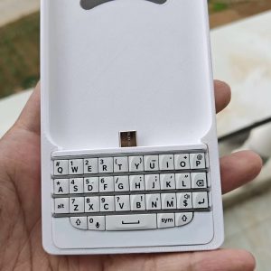 Foldable phone keyboard case detail photo 05
